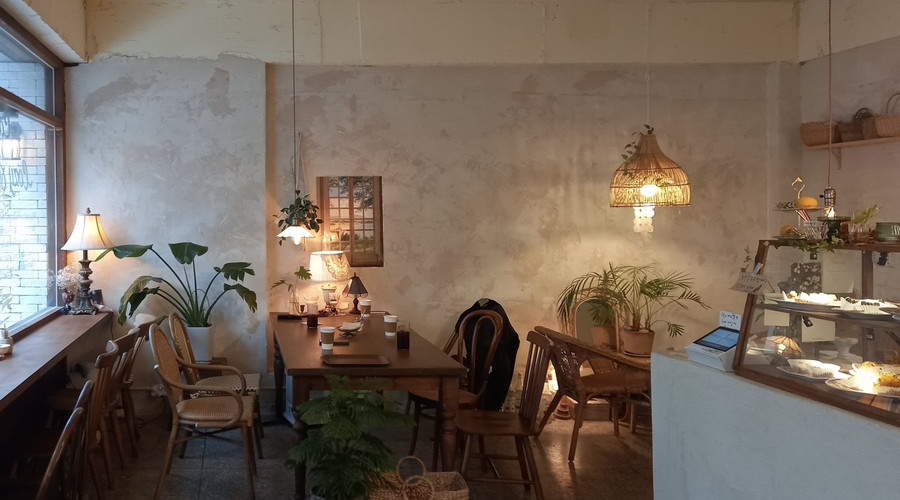 속초 감성 카페 '코지맨션'